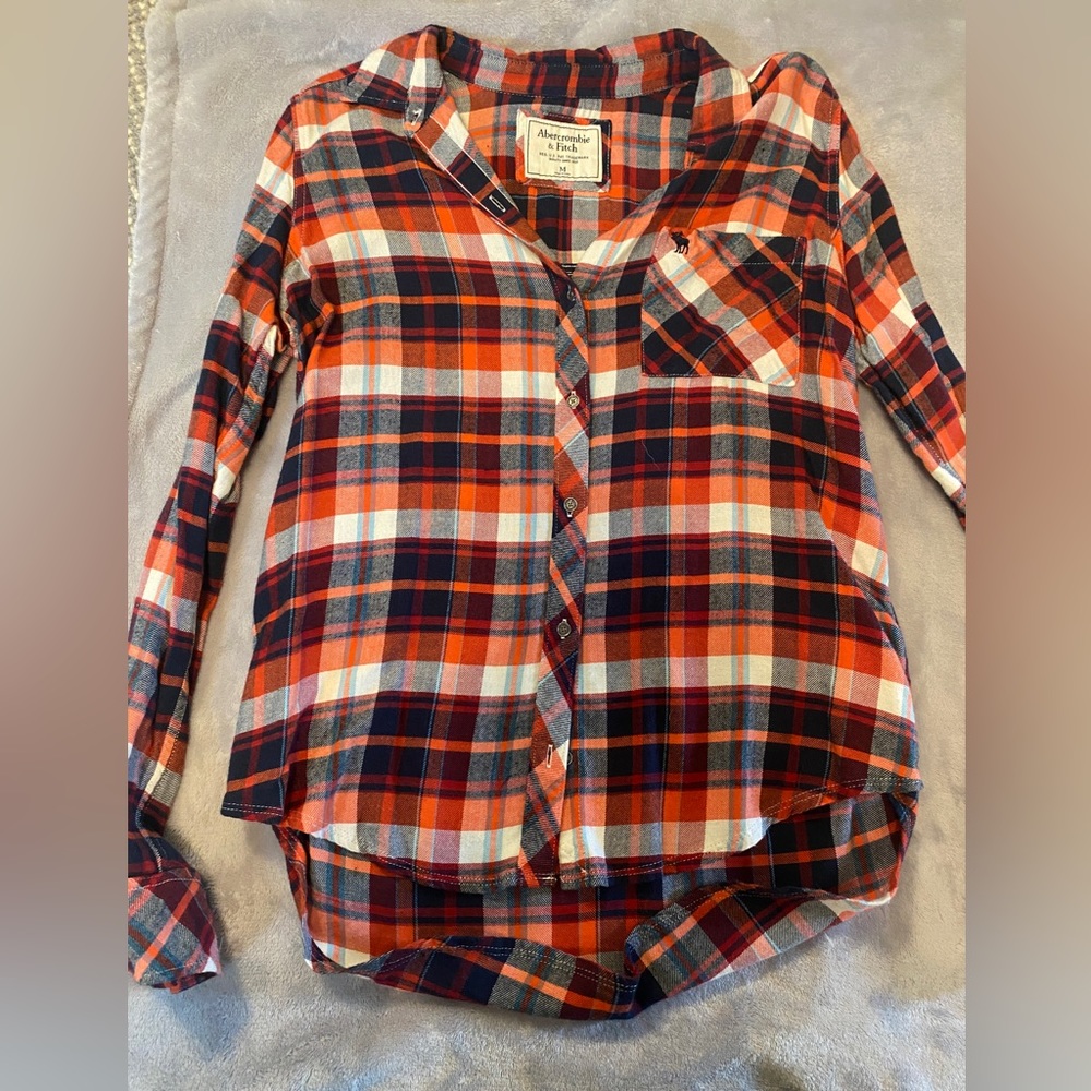 New Abercrombie flannel. Medium.